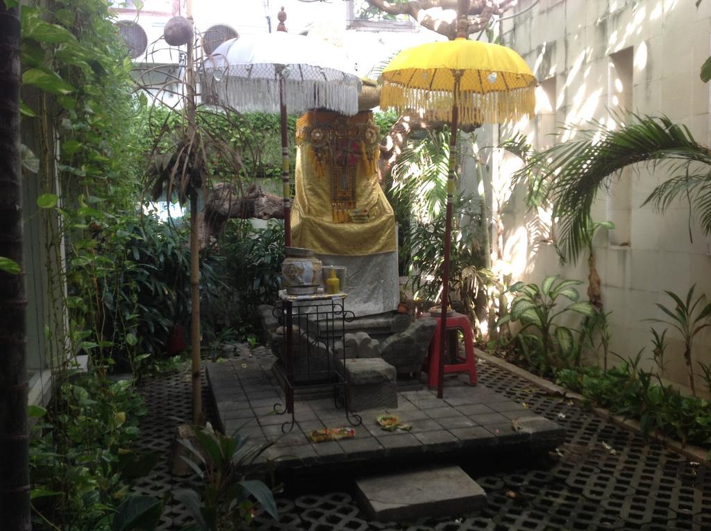 Asrama M Box Seminyak (Bali)